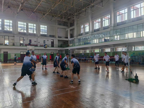 藍(lán)球比賽 (1).jpg